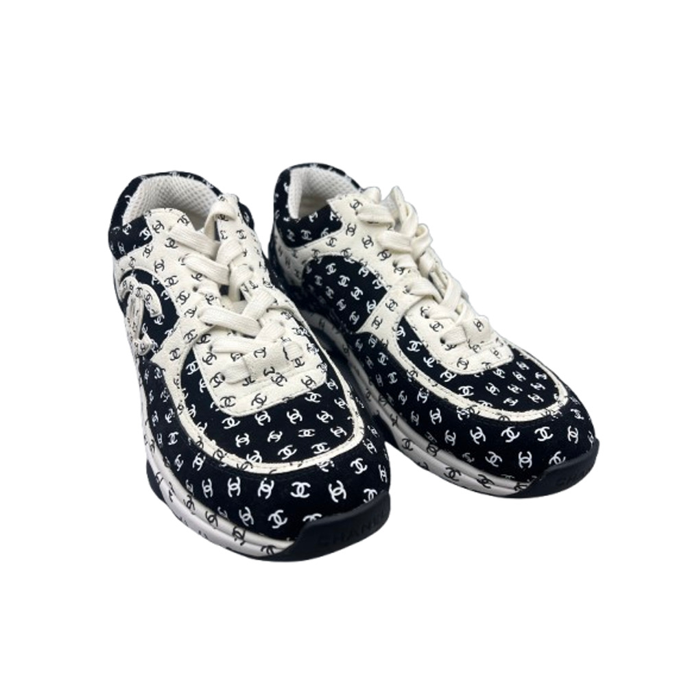 Chanel 22A Mens Black White Suede All Over CC Logo Low Top Trainer Sneakers 39 - Picture 2 of 10